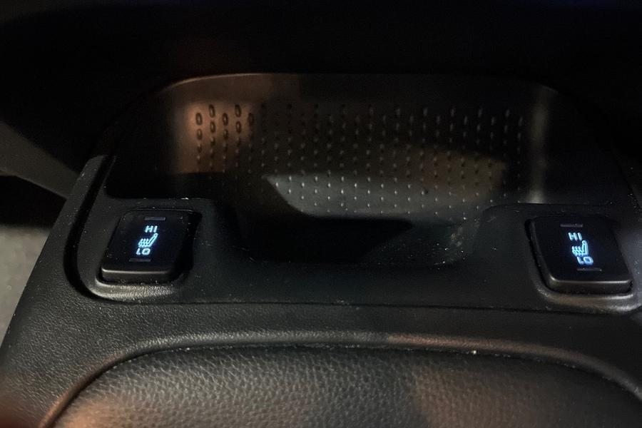 Toyota COROLLA Photo autoimg-fe7d082e3b63e879d1532543786c3d4b24538323.jpg