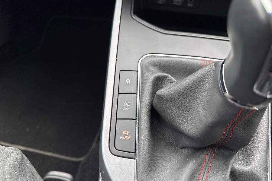SEAT ARONA Photo autoimg-fe7e104a771be3c3e897d5246e6003820e877f91.jpg