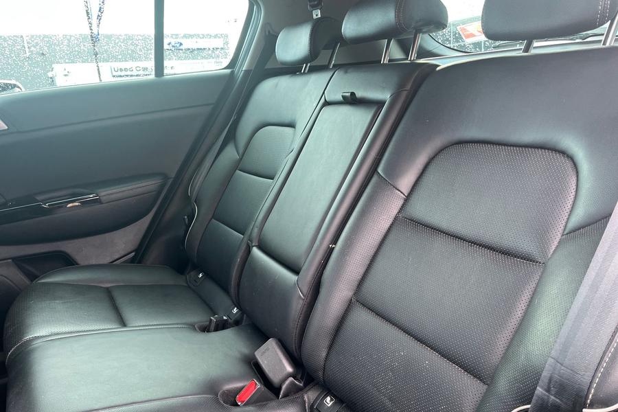 Kia SPORTAGE Photo autoimg-fe7ea640b7b488ace99a8489ae5598a8772b3d76.jpg
