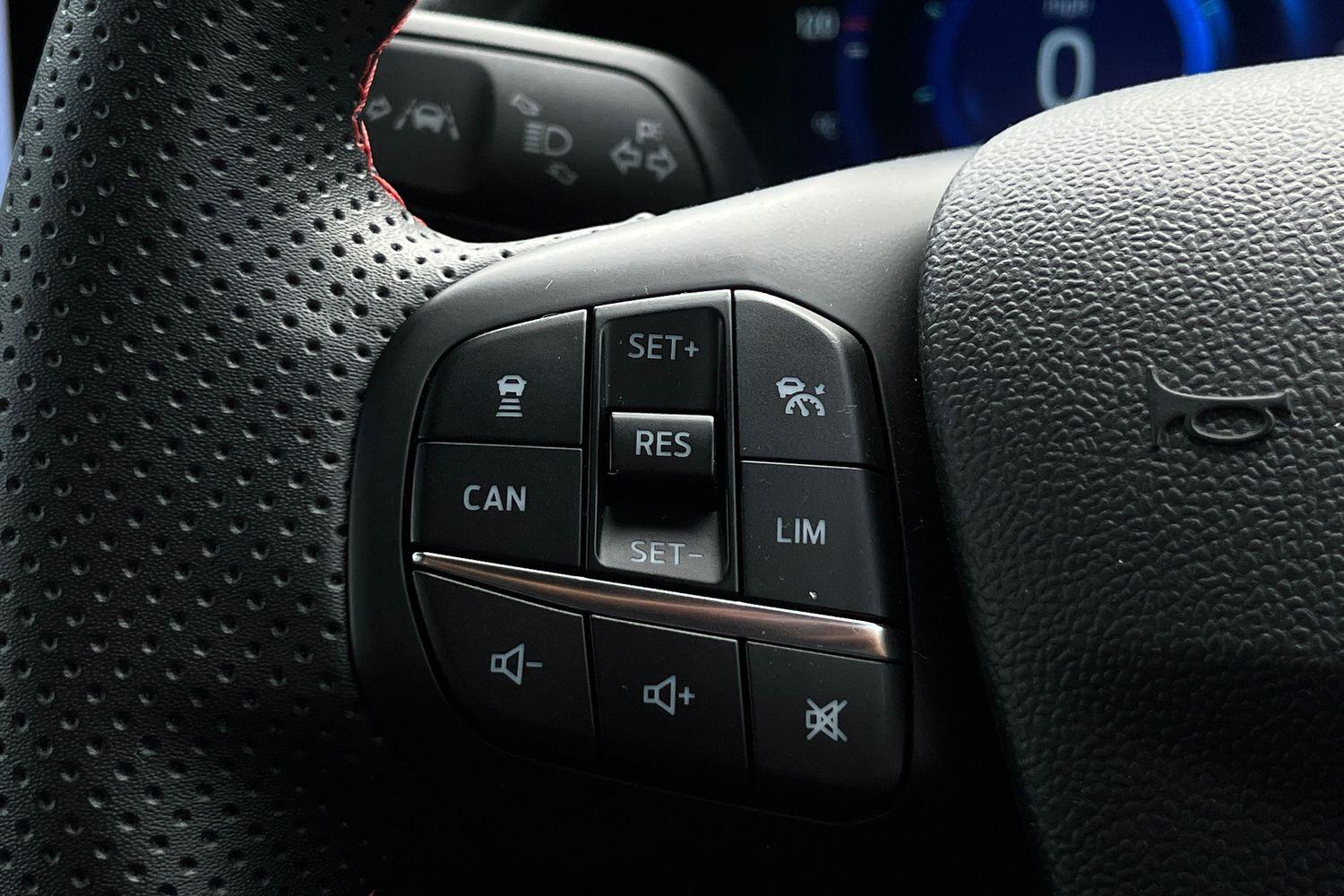 Ford Puma Photo 36