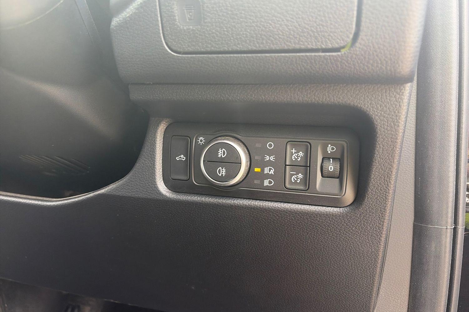 Ford RANGER Photo 29