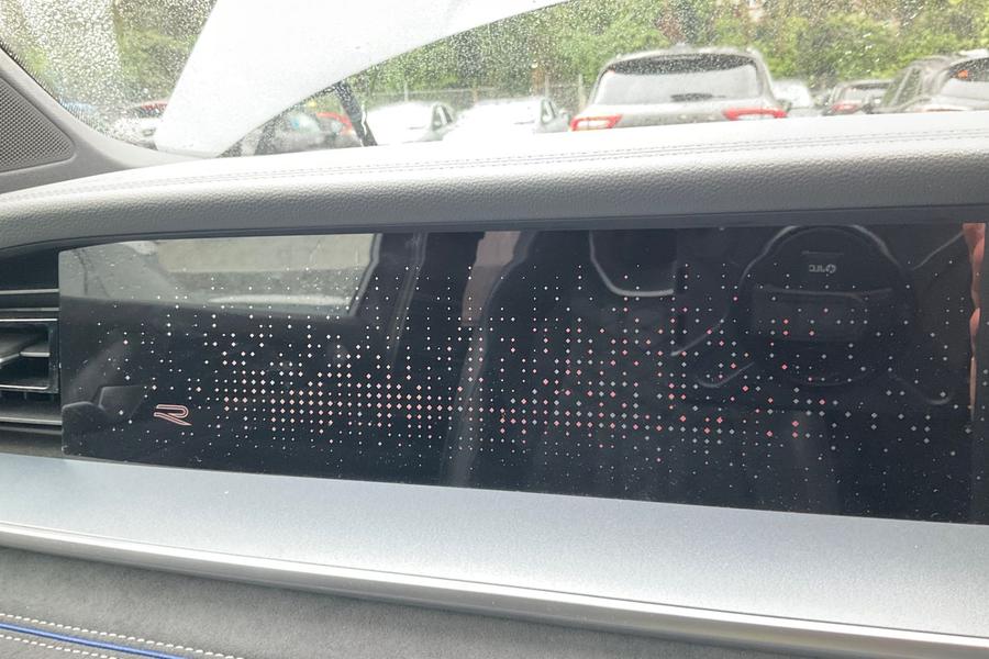 Volkswagen TAYRON Photo autoimg-fe8b48b2deb3aa8a682da037b6568a78c51d3b4f.jpg