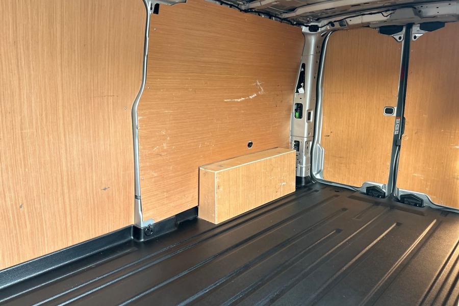 Ford TRANSIT CUSTOM Photo autoimg-fe8c4fb86e8e17eef4ce9b4f3013797ef738b725.jpg