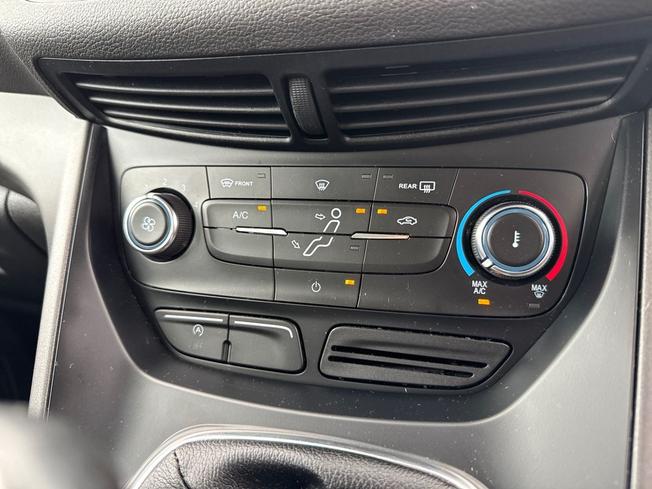 FORD C-Max Photo 32