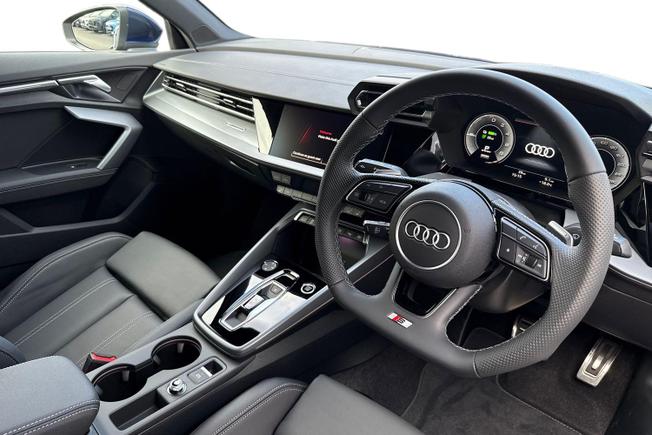 AUDI A3 Photo 6