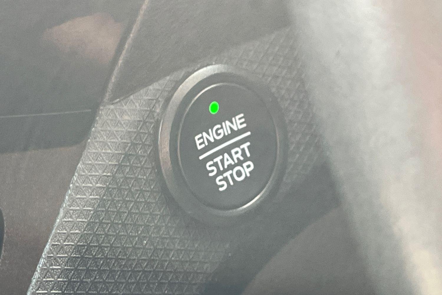 Ford TRANSIT CONNECT Photo 14