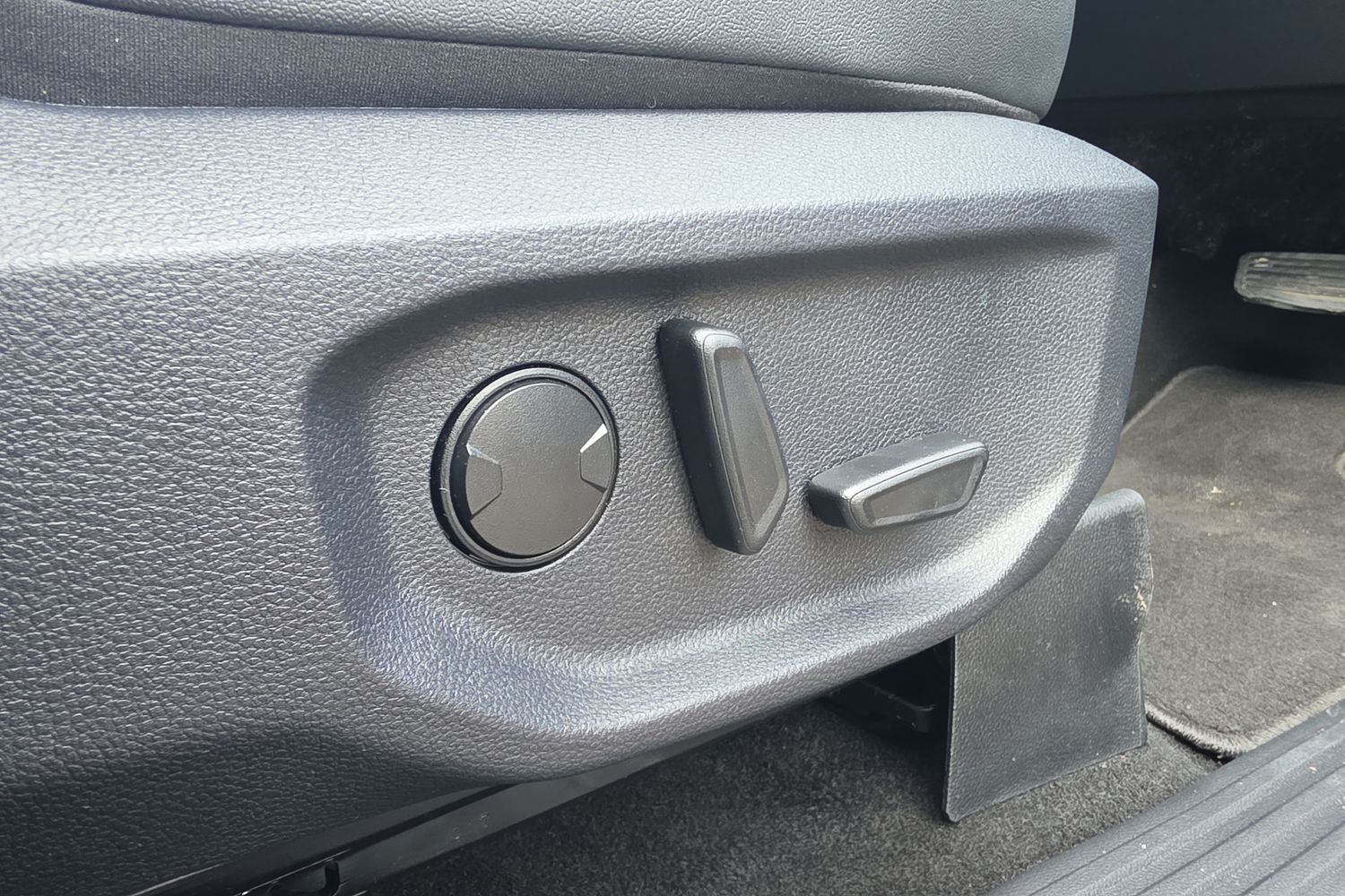 Ford RANGER Photo 30