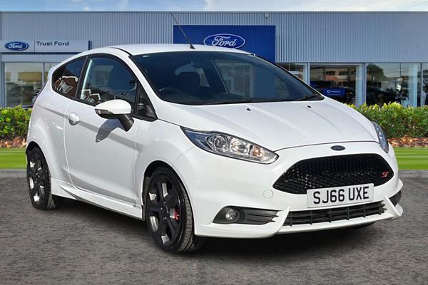 Used Ford FIESTA SJ66UXE