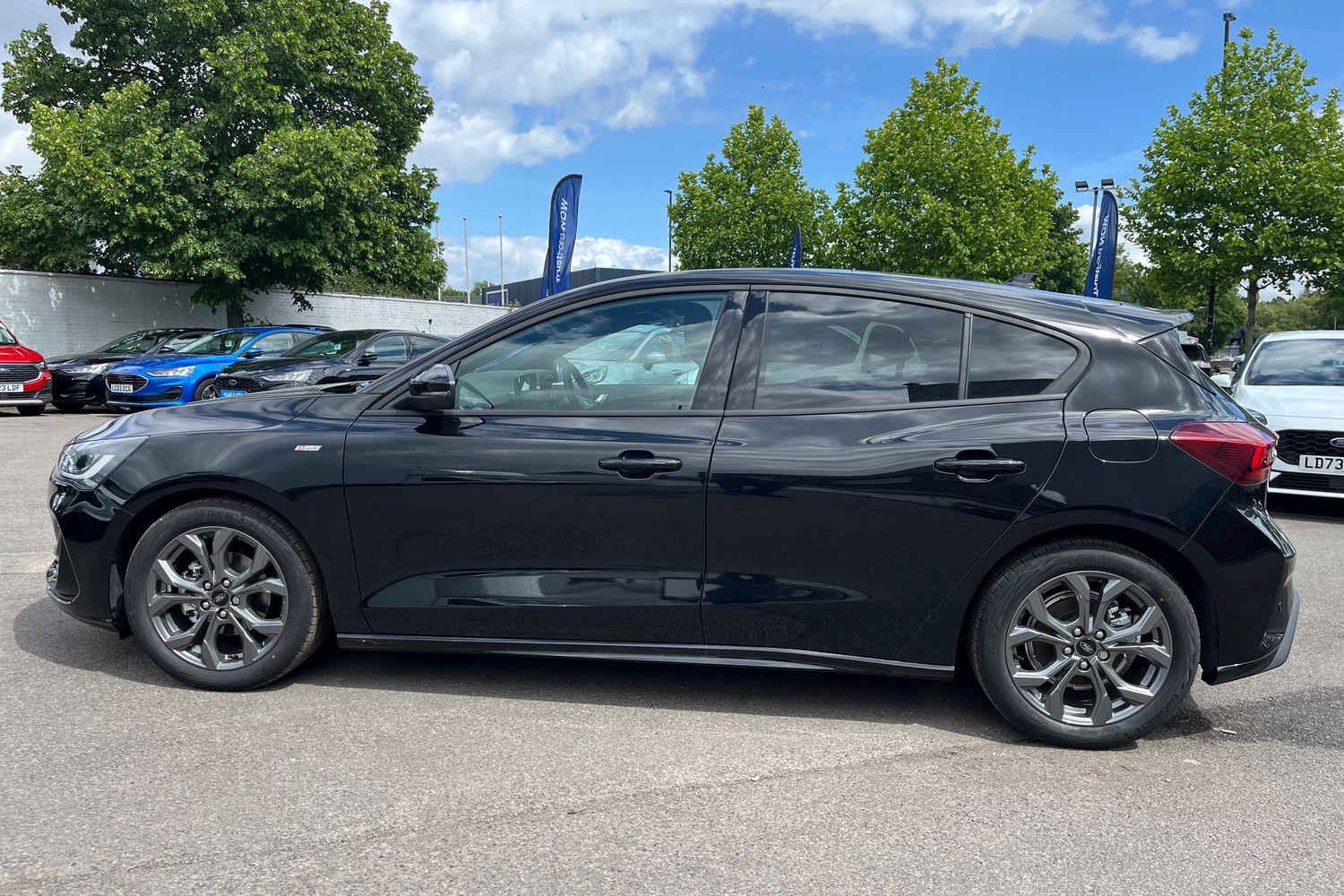 Ford FOCUS Photo 31