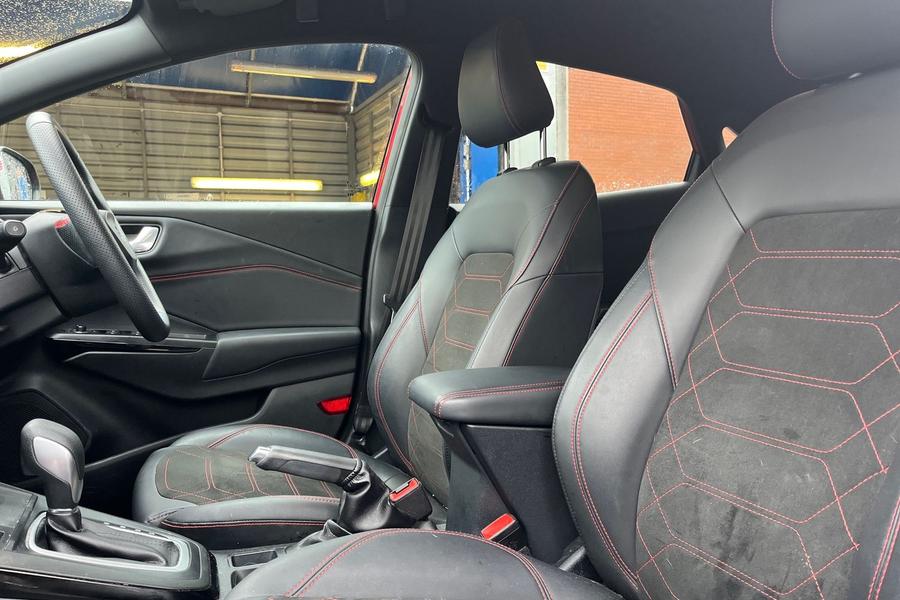 Ford PUMA Photo autoimg-fea5edebbb826737d76f2df80e68f7de97b272cc.jpg