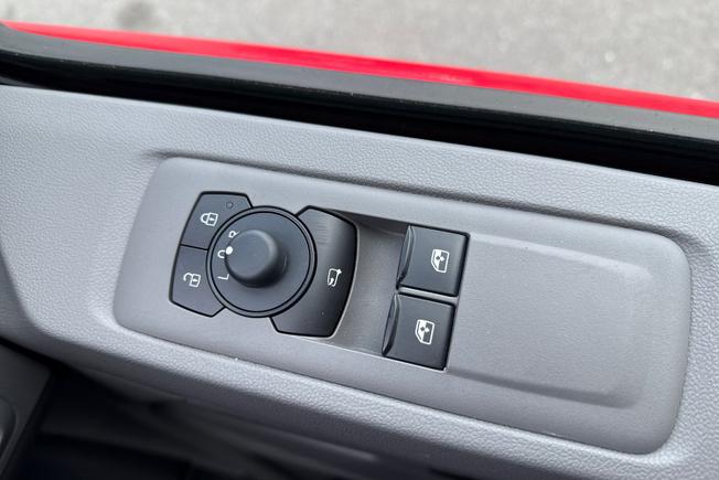 Volkswagen E-Transporter Photo 45