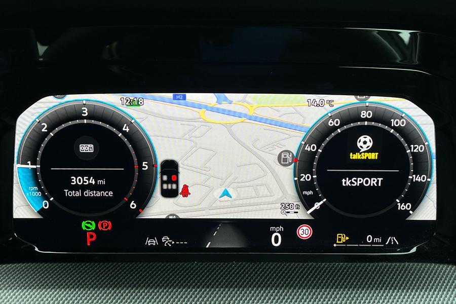 Volkswagen GOLF Photo autoimg-feb2f871f1a0f534be0d3b0bf729c433ccfaf515.jpg