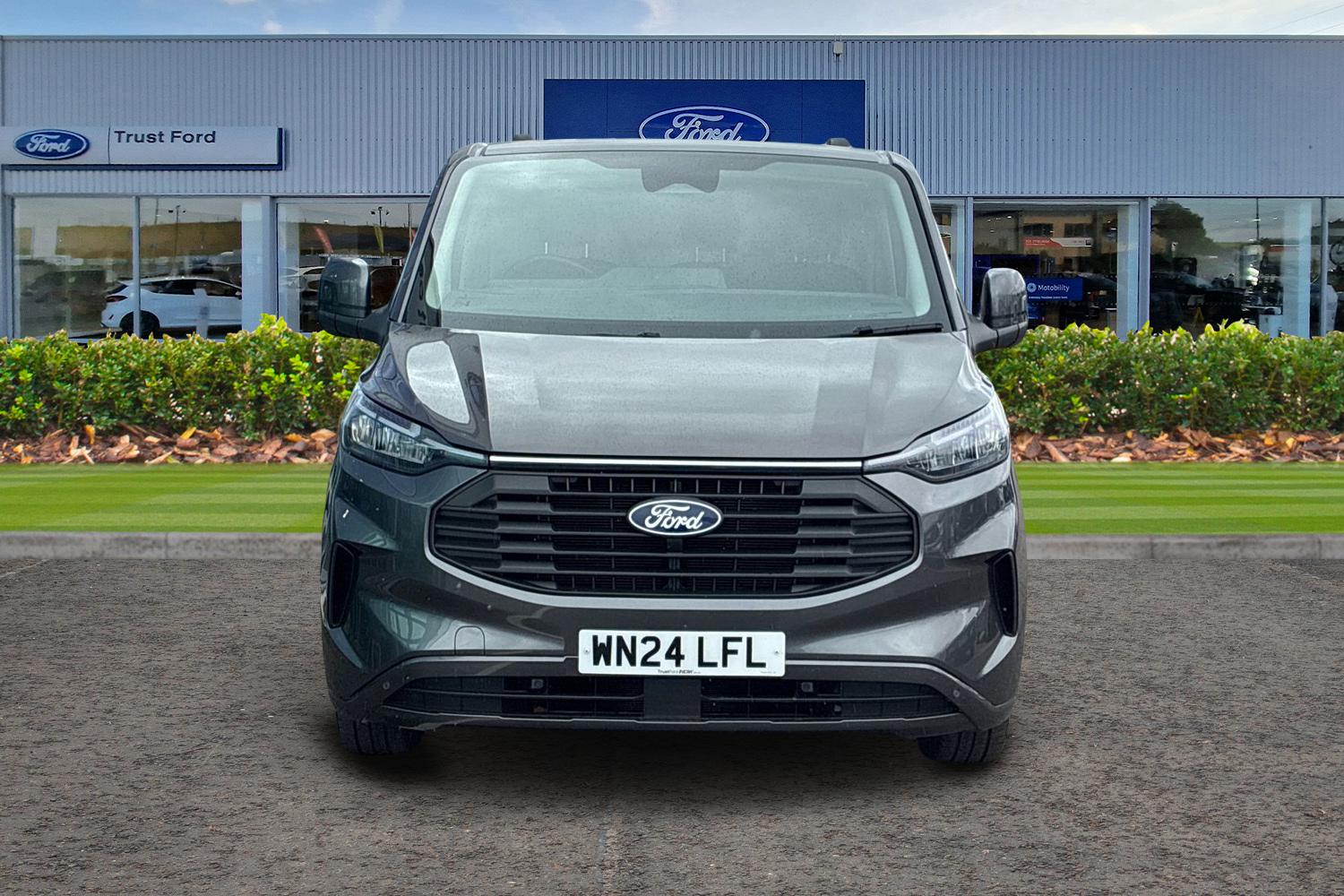 Ford TRANSIT CUSTOM Photo 11