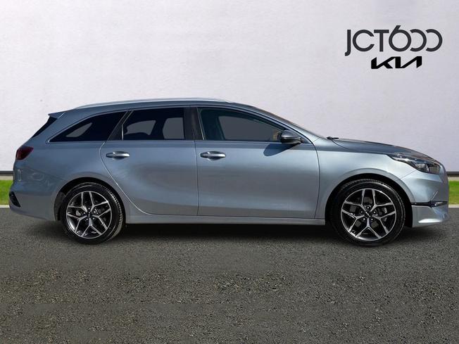 KIA Ceed Photo 4