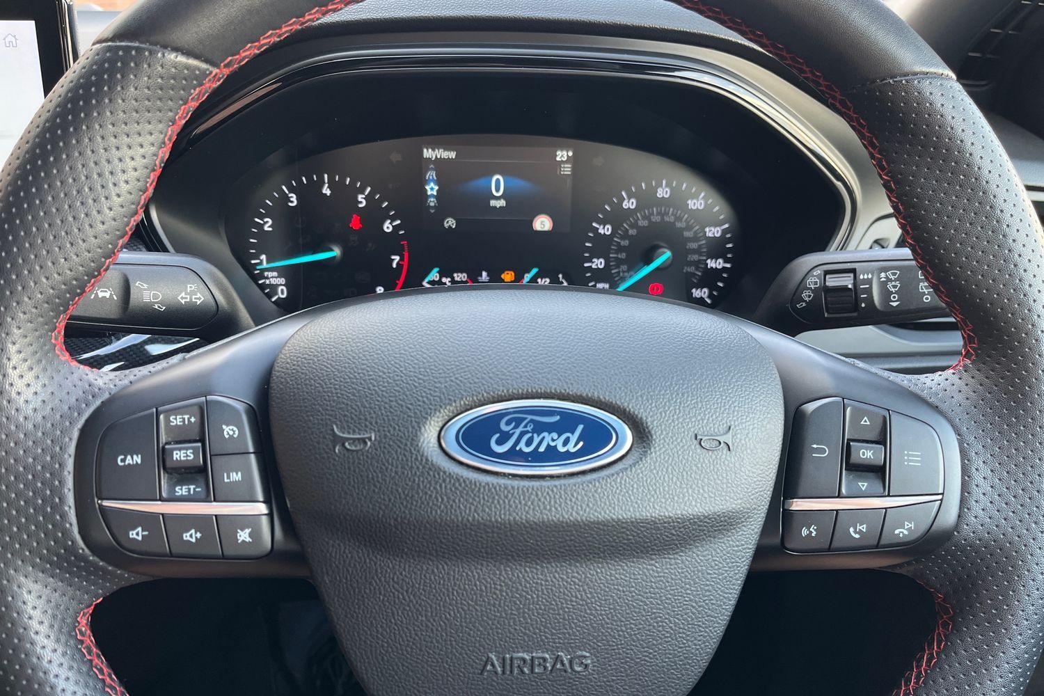 Ford Focus Photo 11