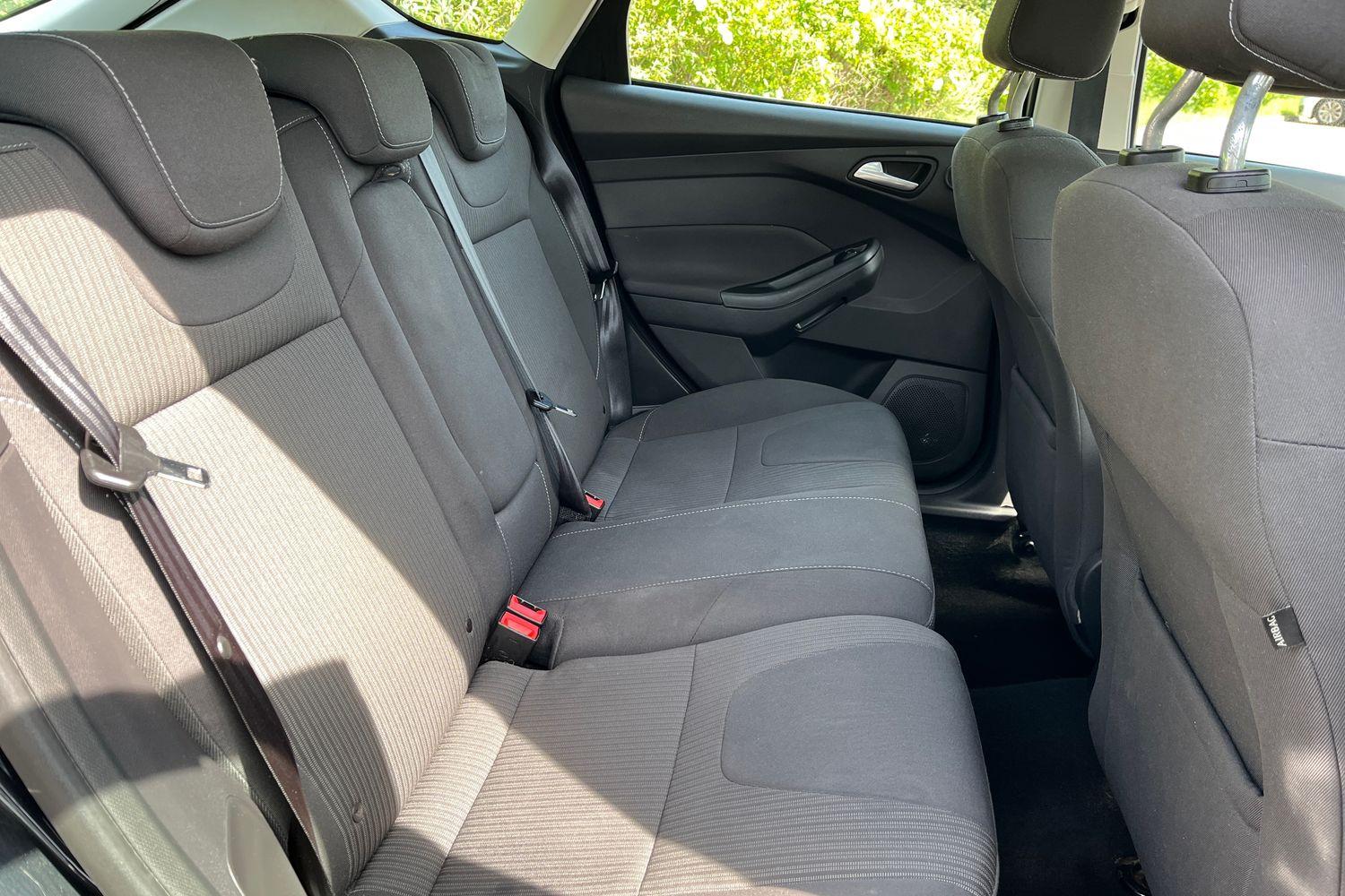 Ford FOCUS Photo 36