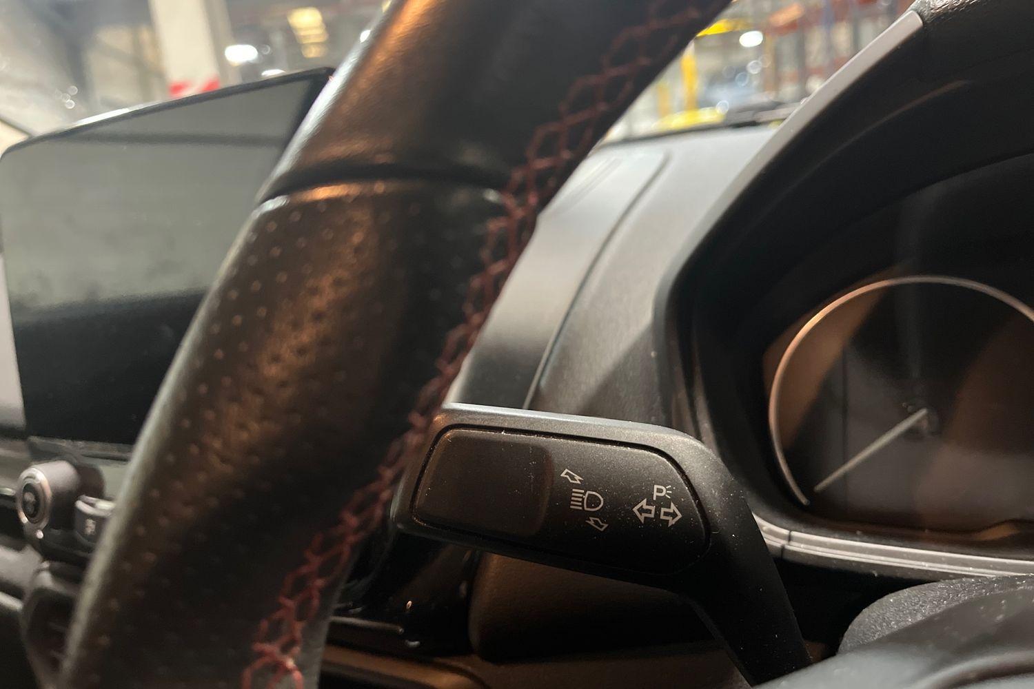 Ford ECOSPORT Photo 13