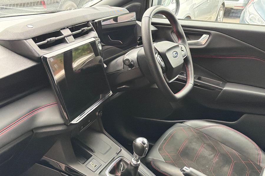 Ford PUMA Photo autoimg-febf812ea04ce3ff28b9214c6f4c9522c6d4cb86.jpg