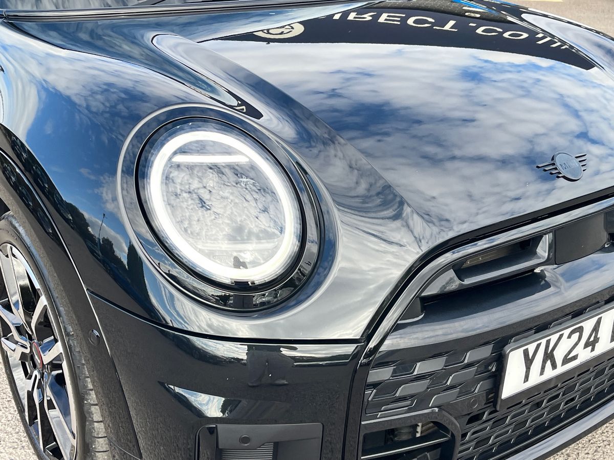 MINI Cooper Photo 17