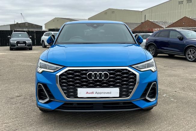 Audi Q3 Photo 55