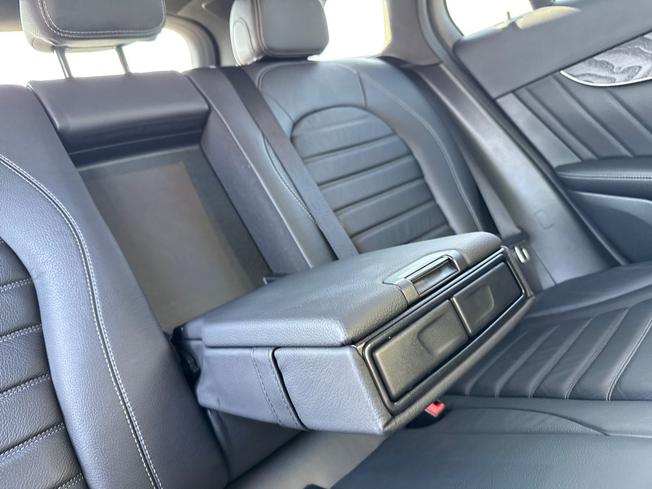 MERCEDES-BENZ Glc Photo 25