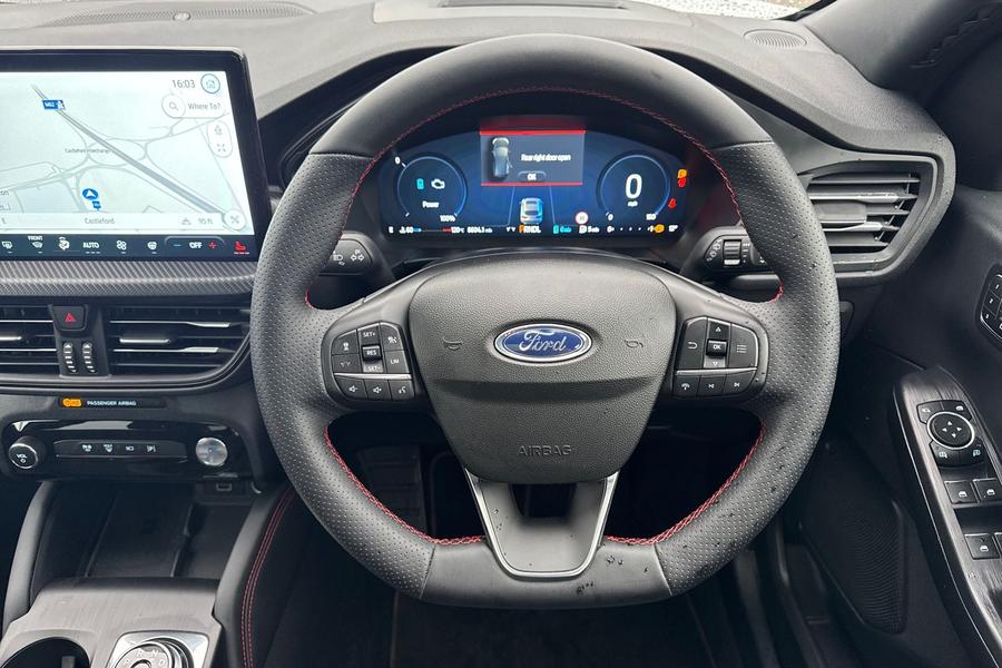 Ford KUGA Photo autoimg-fec9f45ba87b930c0201ac300a9a55b6817e402d.jpg