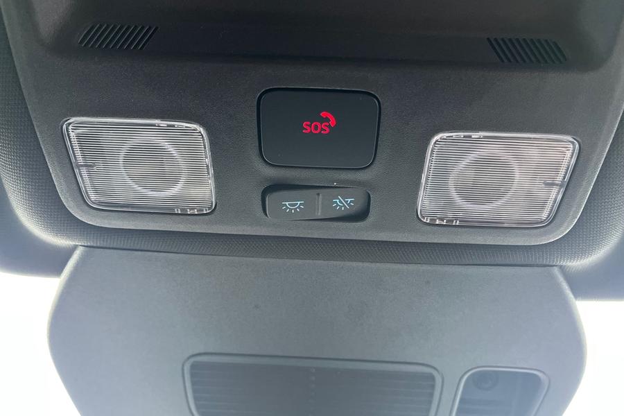 Ford KUGA Photo autoimg-fecb2efbccceee9680cca55615947116539f2619.jpg