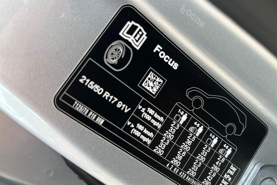 Ford FOCUS Photo autoimg-fecc91f21e07881208047ad0ad8d54614ff0236a.jpg