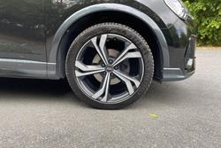 AUDI Q3 Photo 5