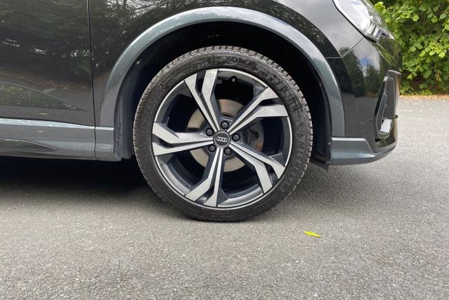 AUDI Q3 Photo 5