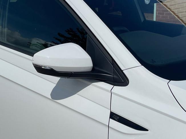 VOLKSWAGEN Polo Photo 20