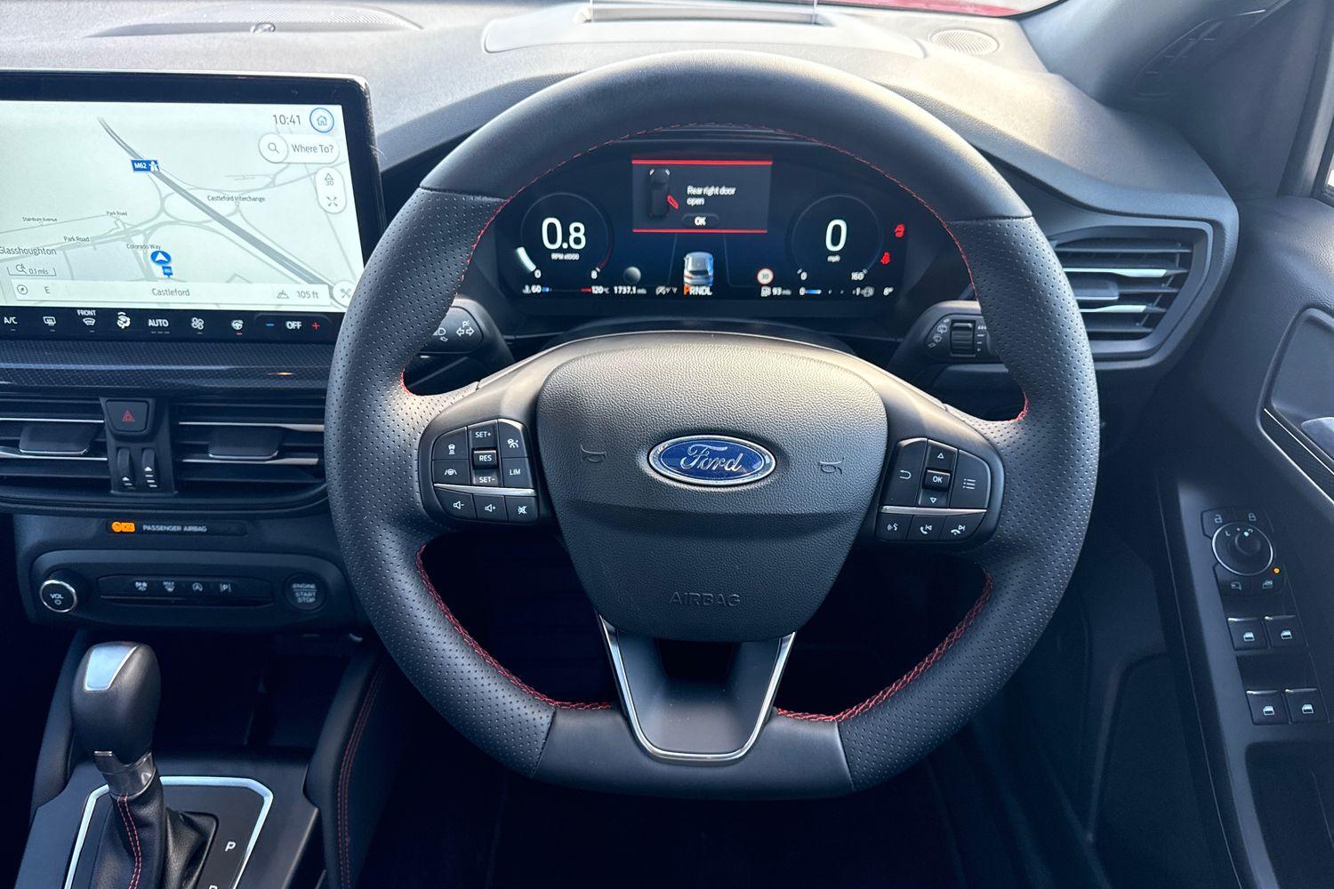 FORD FOCUS Photo 11