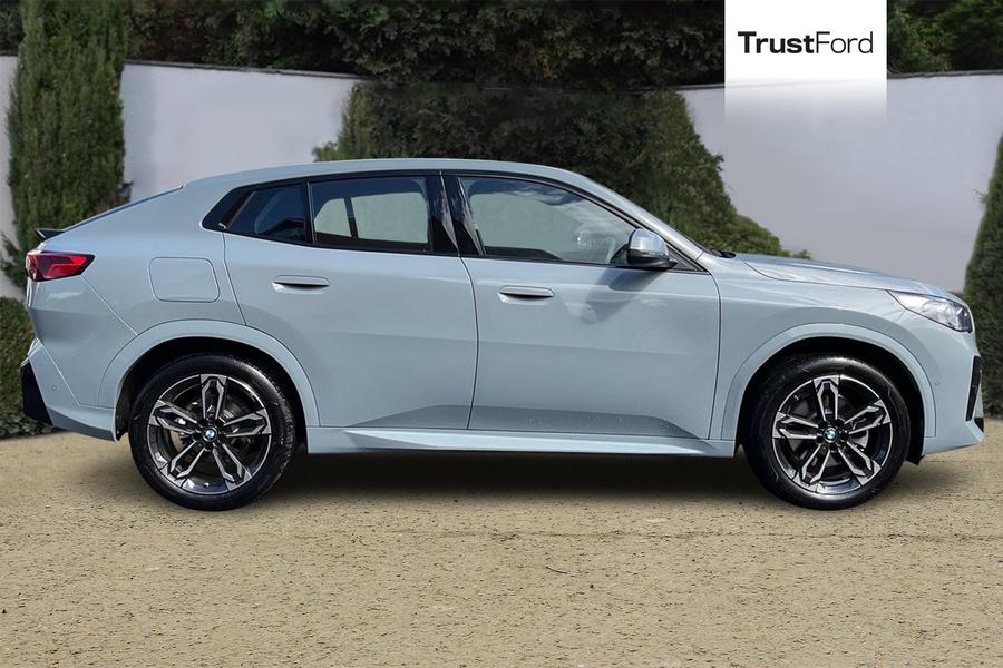 BMW X2 Photo autoimg-fed4c762a249b6a3a4195c65576e5241c2a914cb.jpg
