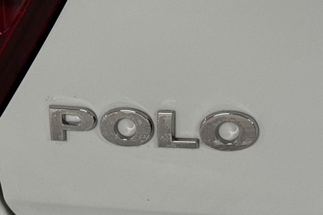 VOLKSWAGEN Polo Photo 27