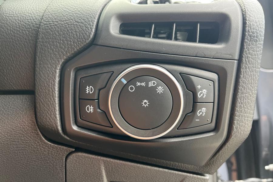 Ford FOCUS RS Photo autoimg-fed5d43d8e5f1b01d5a4196f2acfe0e26ad8df5b.jpg