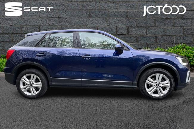 AUDI Q2 Photo 4