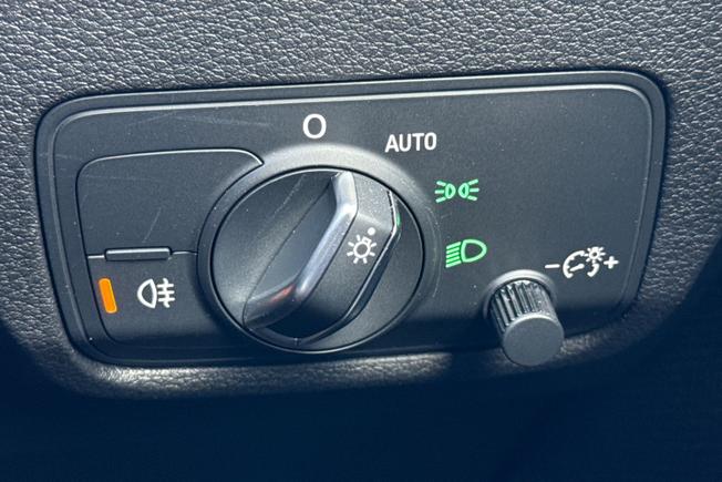 AUDI Q2 Photo 50