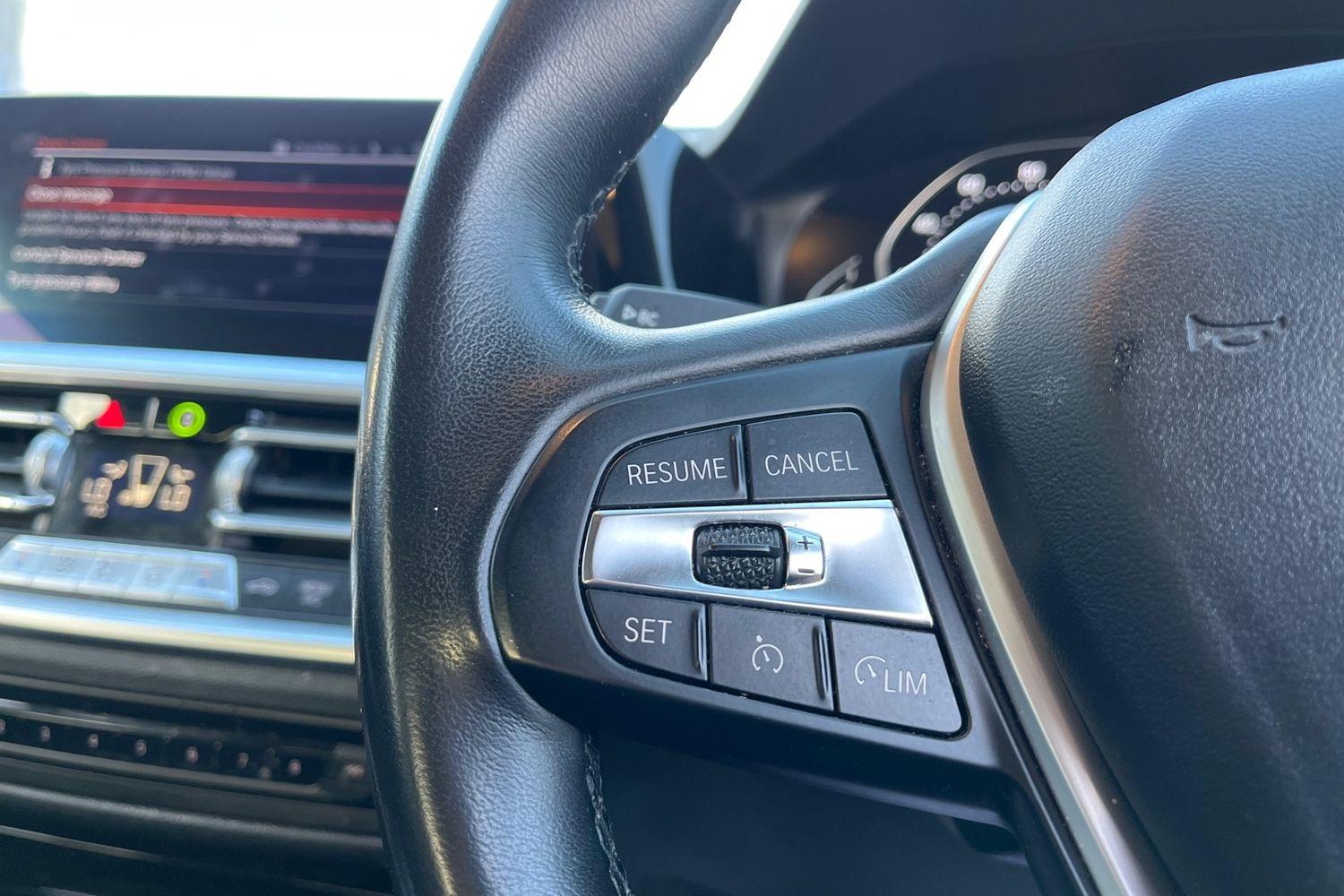 BMW 3 SERIES Photo 29