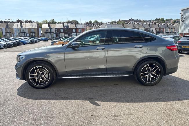 MERCEDES-BENZ Glc Photo 25