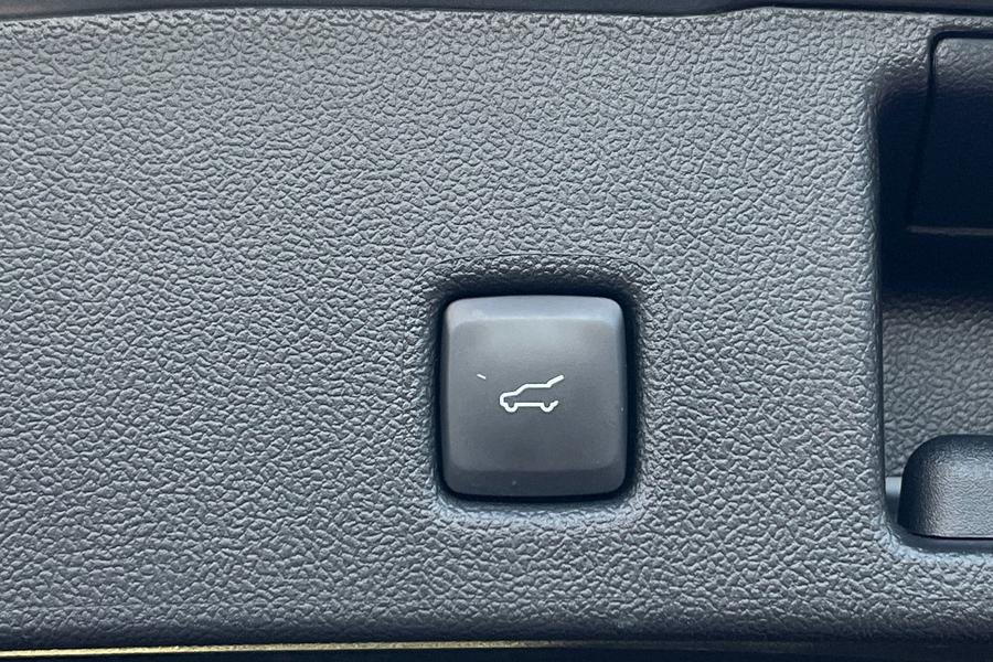 Ford KUGA Photo autoimg-fee4375de57fb42458844186105dc5bb9b298d0e.jpg