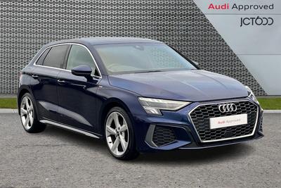 2022 AUDI A3 2.0 TDI 35 S line Sportback 5dr Diesel S Tronic Euro 6 (s/s) (150 ps) at JCT600