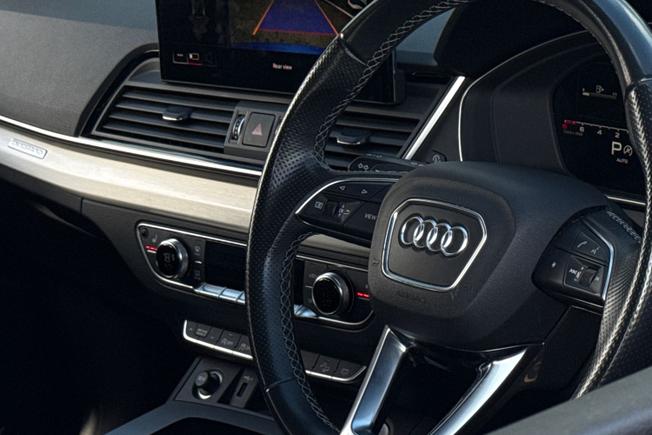 AUDI Q5 Photo 40
