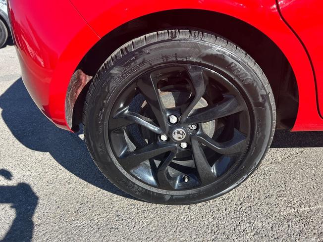 VAUXHALL Corsa Photo 36