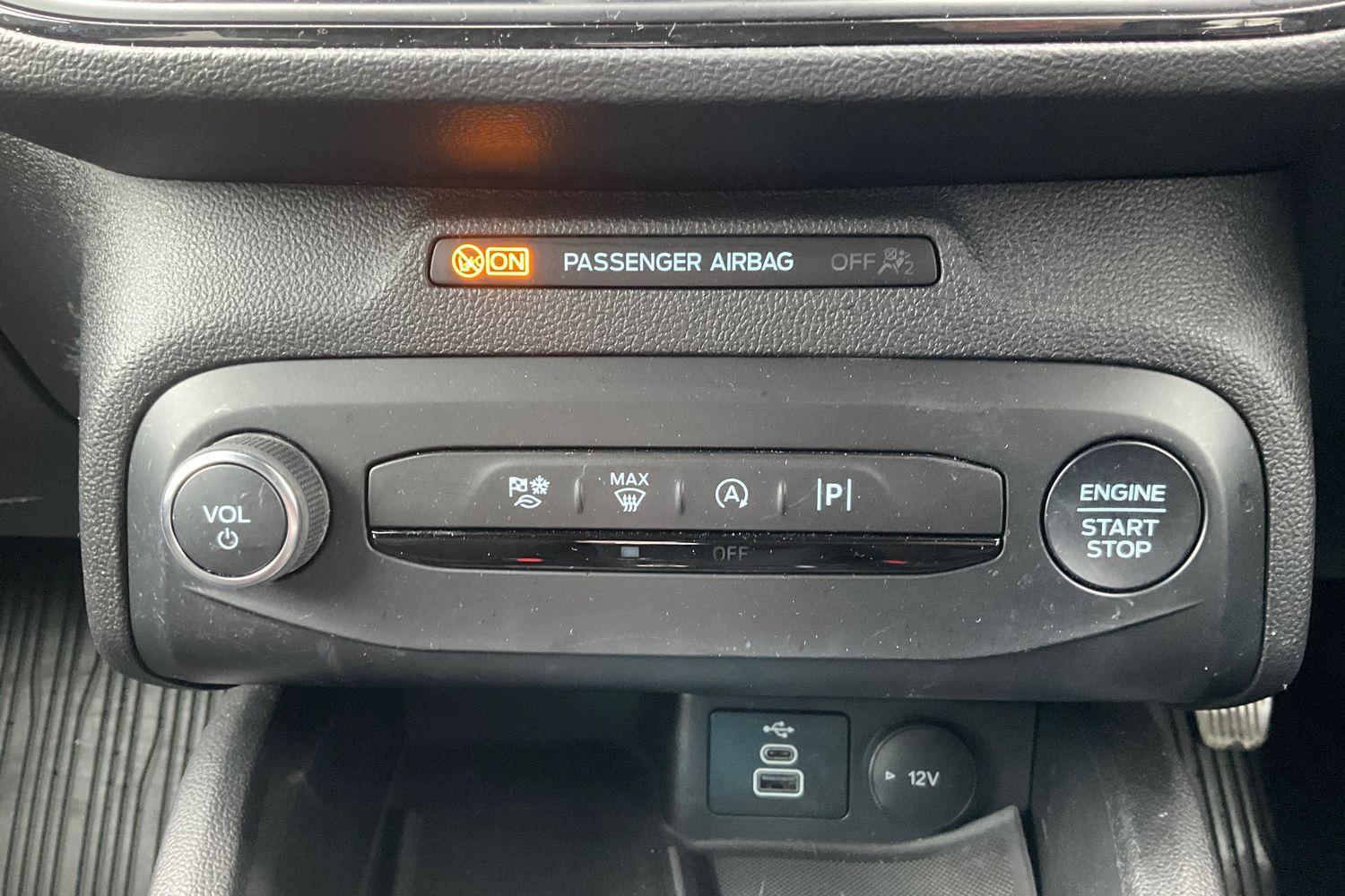 Ford Focus Photo 29