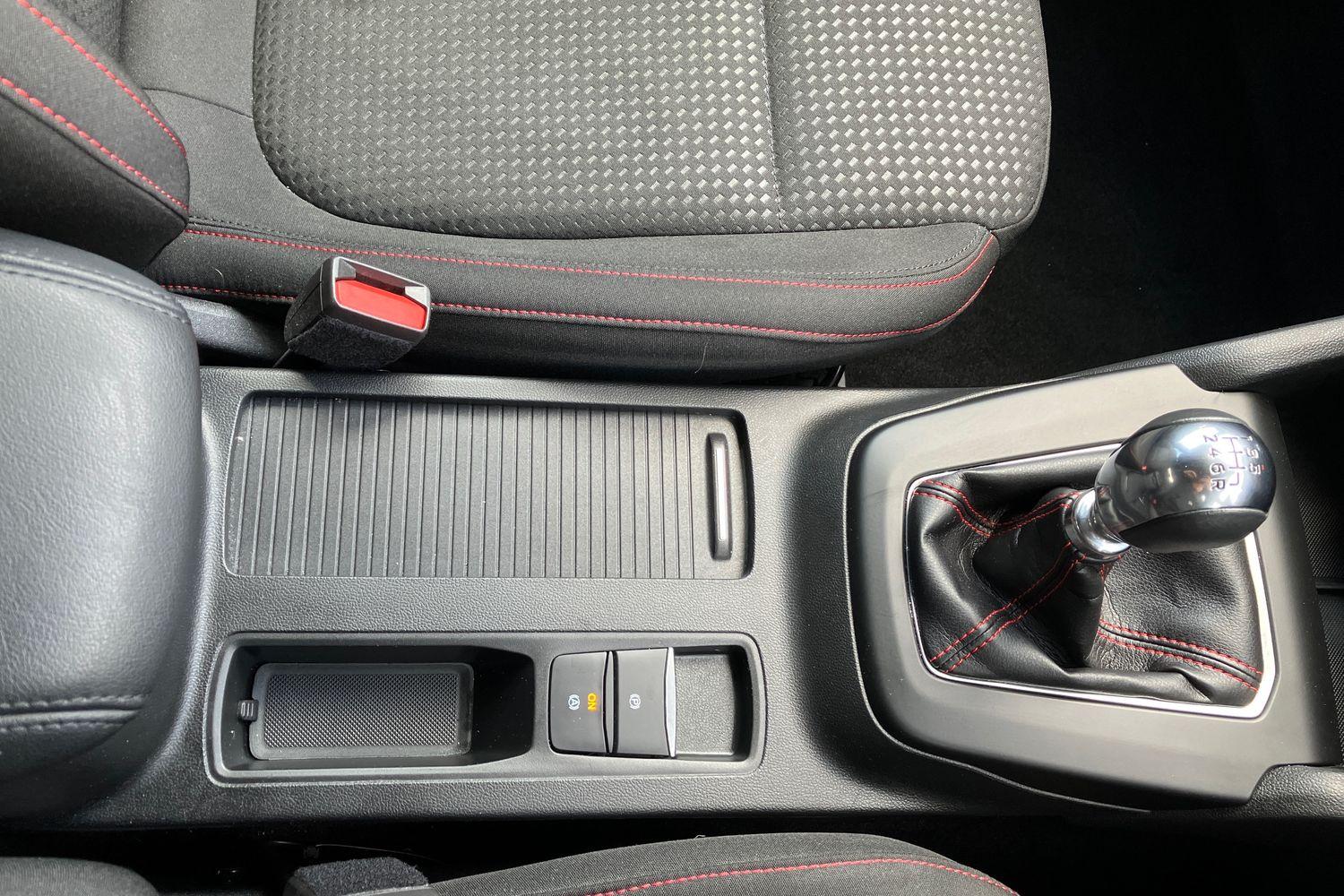 Ford FOCUS Photo 23