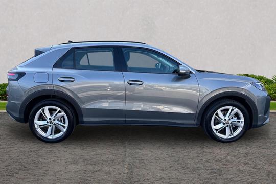 Volkswagen T-roc Photo autoimg-fef691931e1353c27a5cdc3914c98748515897df.jpg