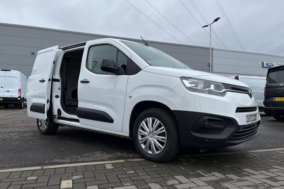 Used Toyota PROACE CITY CU72ZDE 33