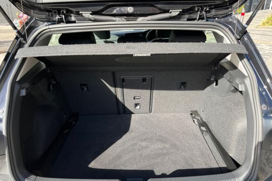 Volkswagen Golf Photo autoimg-fef8abbd2a7a2c0c980d463e03cc87c4244fc6bc.jpg
