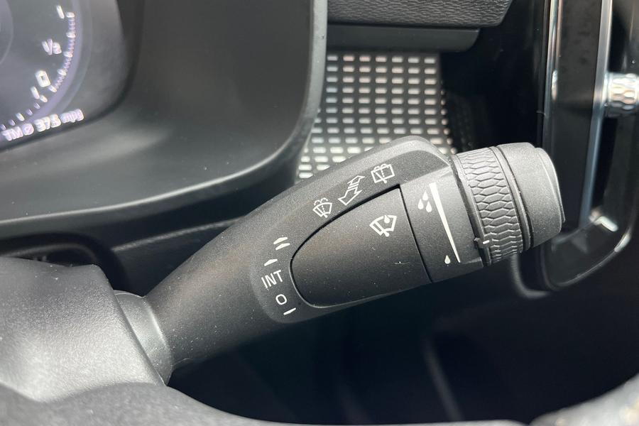 Volvo XC40 Photo autoimg-fefe415b46ad36988ecbed813cd73f56dd017e54.jpg
