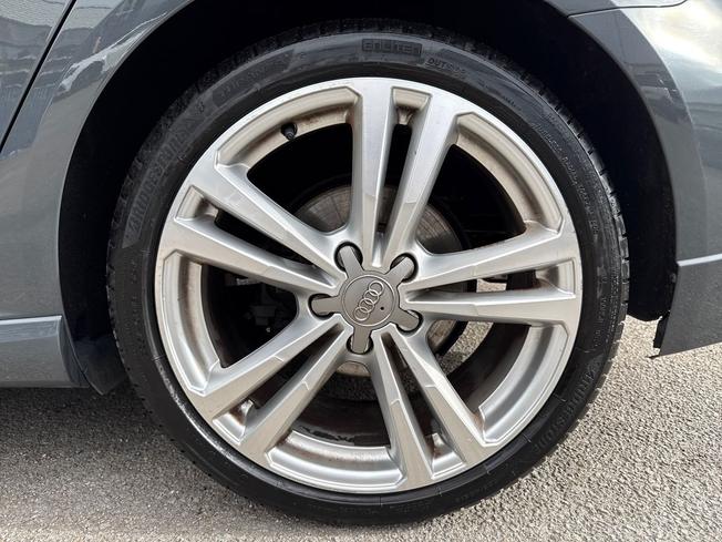 AUDI A3 Photo 32